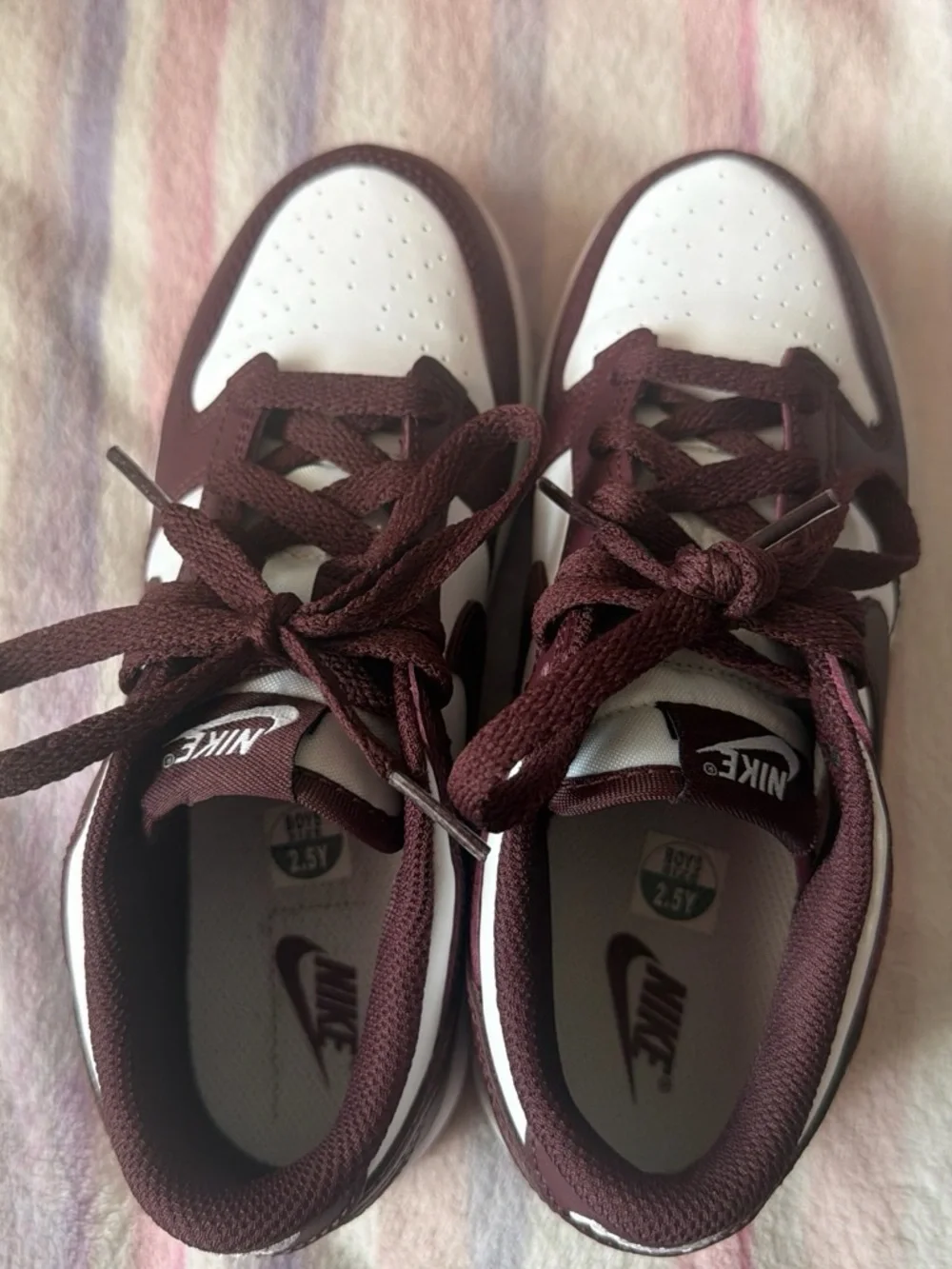 Brand new never worn nike dunks burgundy, and white